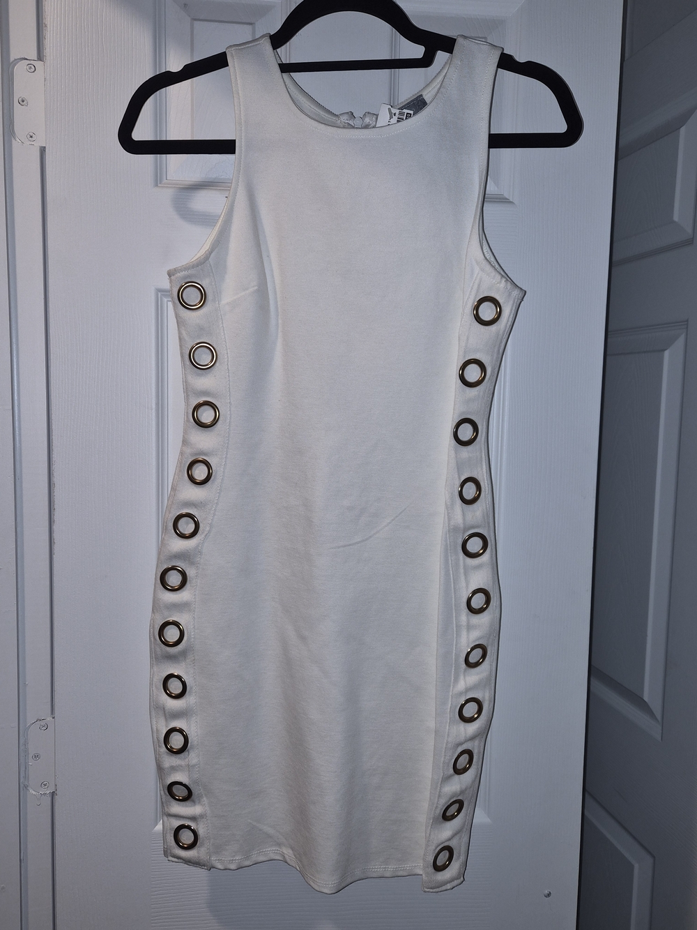 Vizio Diva's Ave White Mini Sheath Dress with Gold Grommet Trim